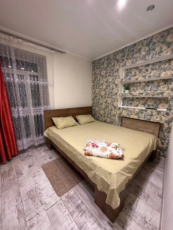 New Central 2Room Apartment Lviv Kültér fotó